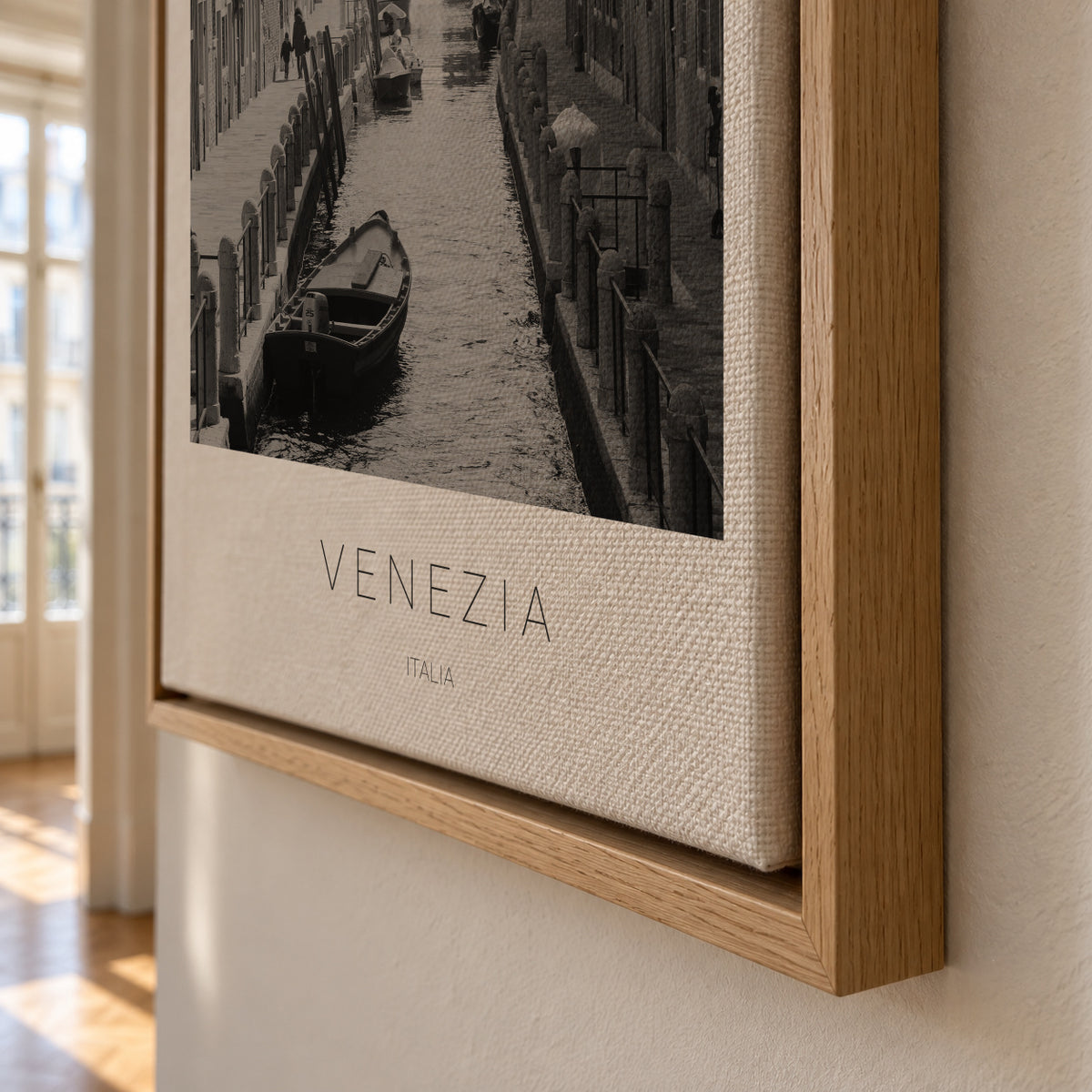 Venezia canal - Framed canvas detail