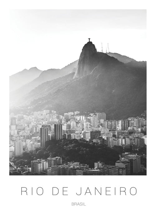 Quadro de cidade com Cristo Redentor em preto e branco