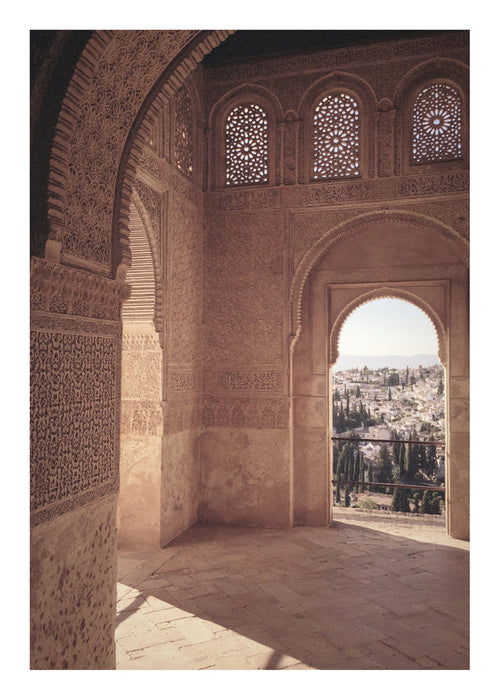 Poster de cidade com arco mourisco na Alhambra