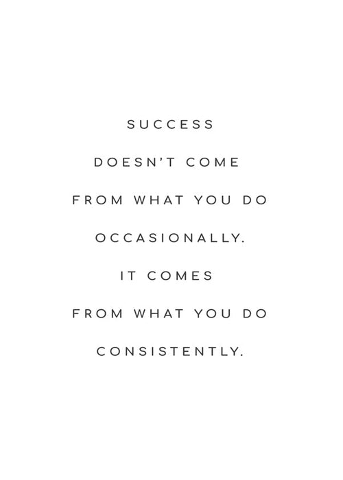 Poster minimalista com citação motivacional centrada