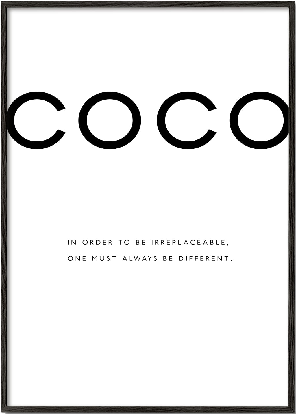 Quadro preto e branco com citação COCO