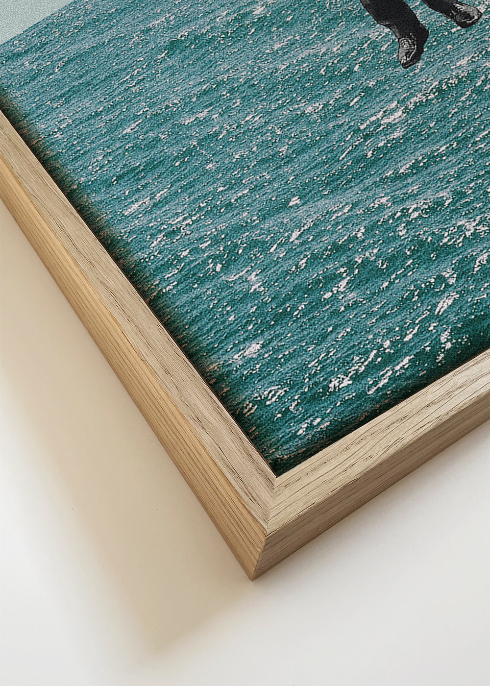 Quadro abstrato de figura com peixe e guarda-chuva