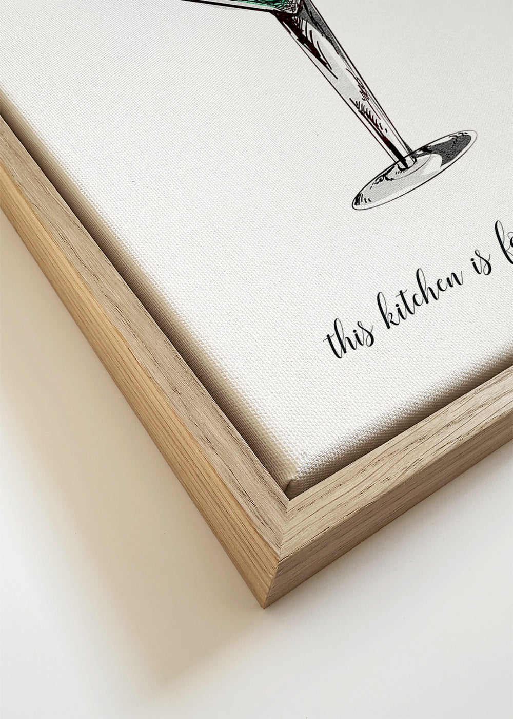 Arte para cozinha com cocktail ilustrado e frase