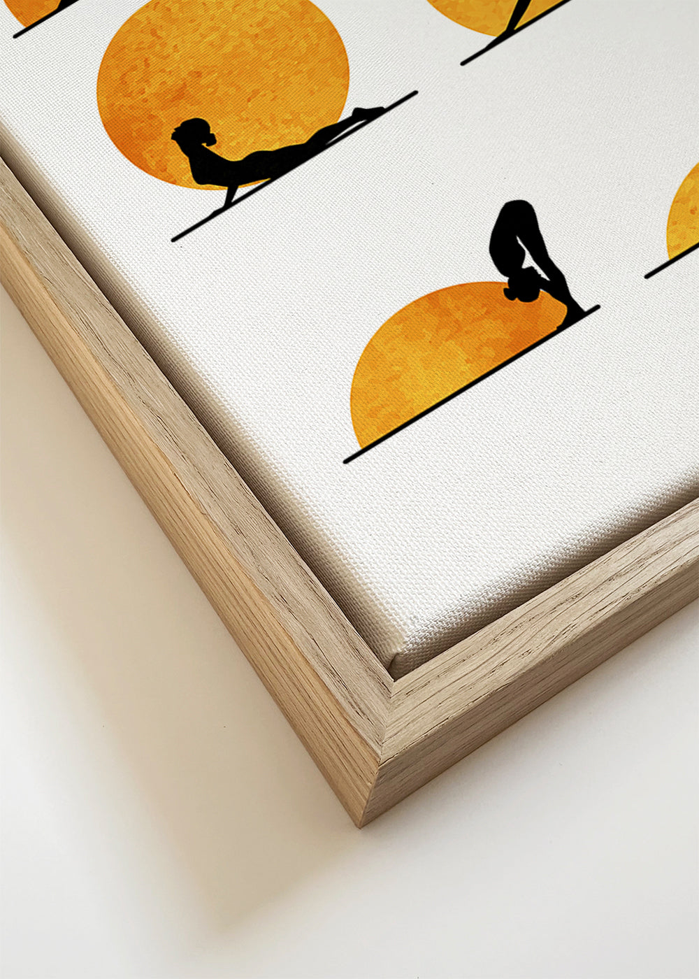 Design relaxante de yoga com silhuetas solares
