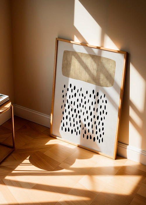 Design minimalista com bloco dourado e motivos negros