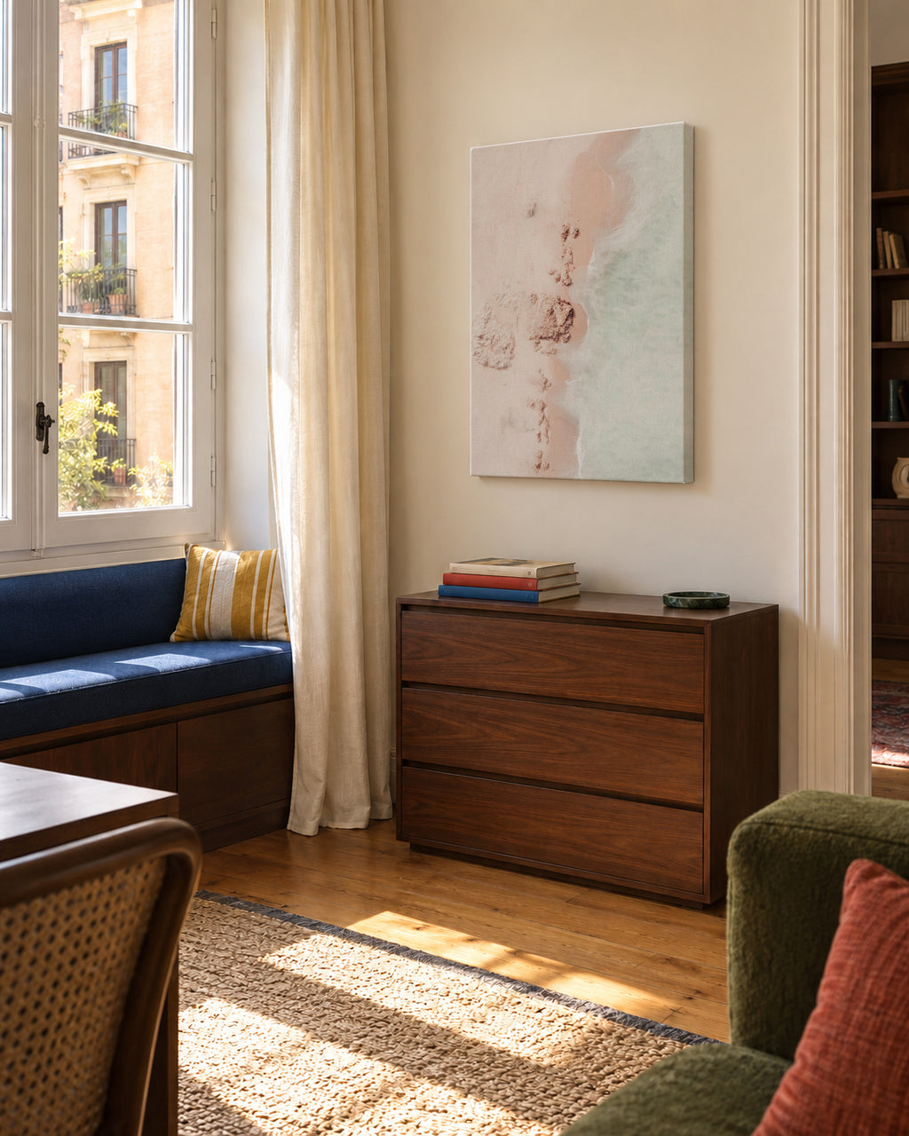 Mint champagne - Unframed canvas in an interior