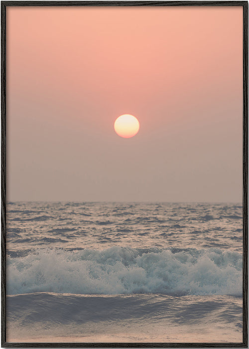 Arte paisagística: pôr do sol rosa sobre o mar