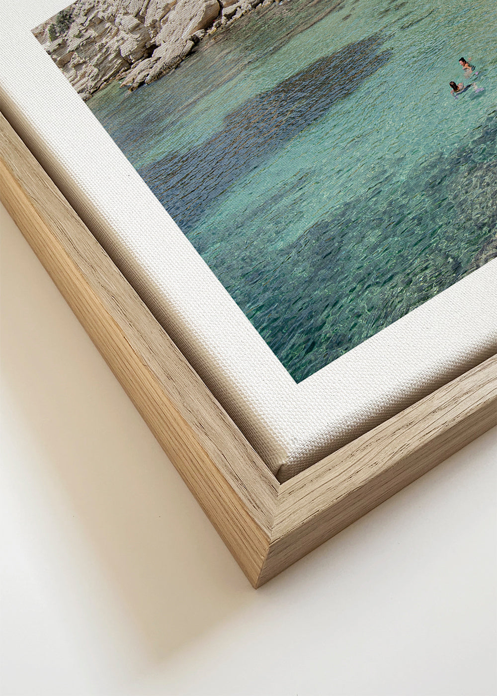 Quadro de paisagem: enseada de água turquesa
