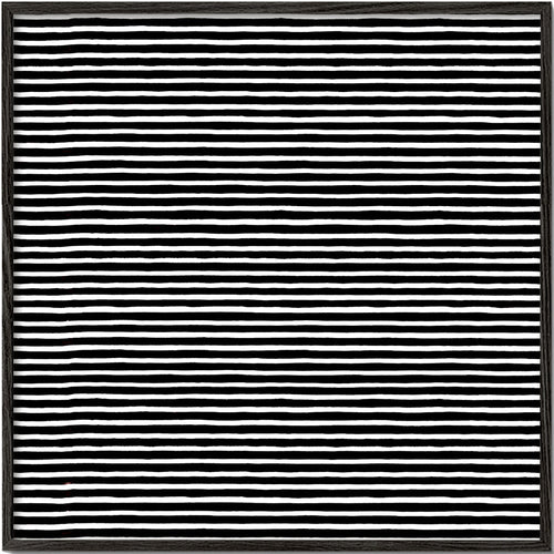 Arte preto e branco com riscas horizontais finas