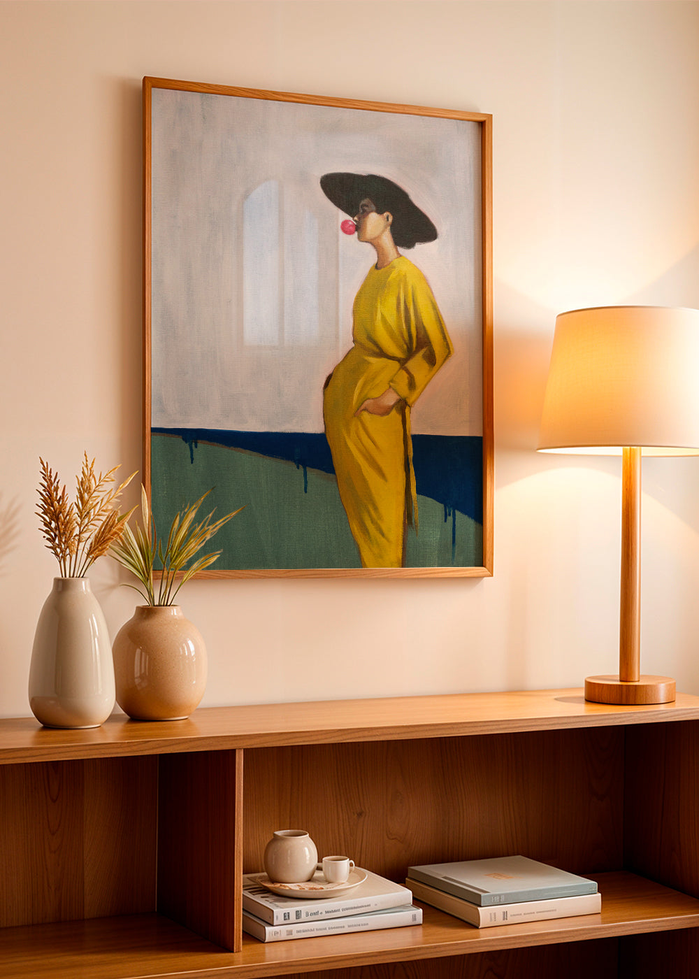 Design minimalista mulher com chapéu amarelo