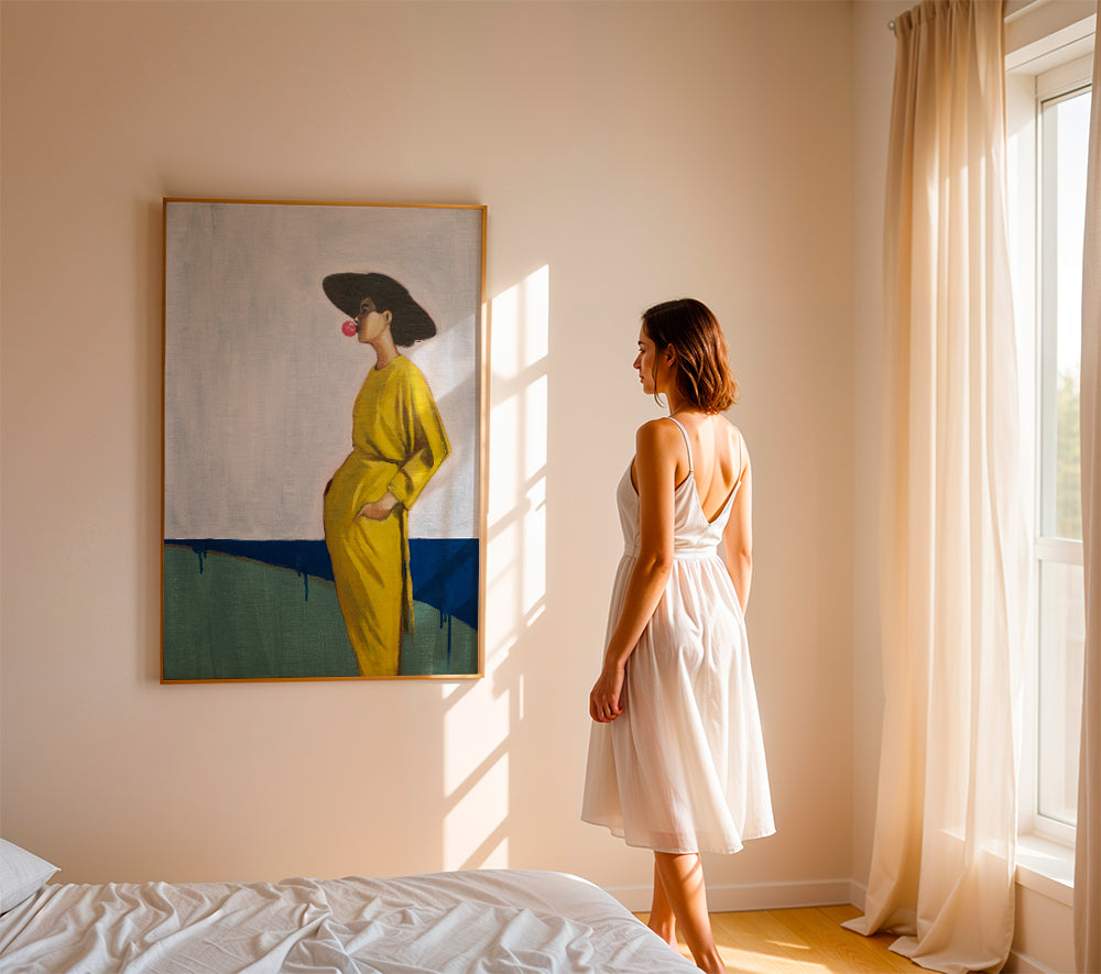Design minimalista mulher com chapéu amarelo