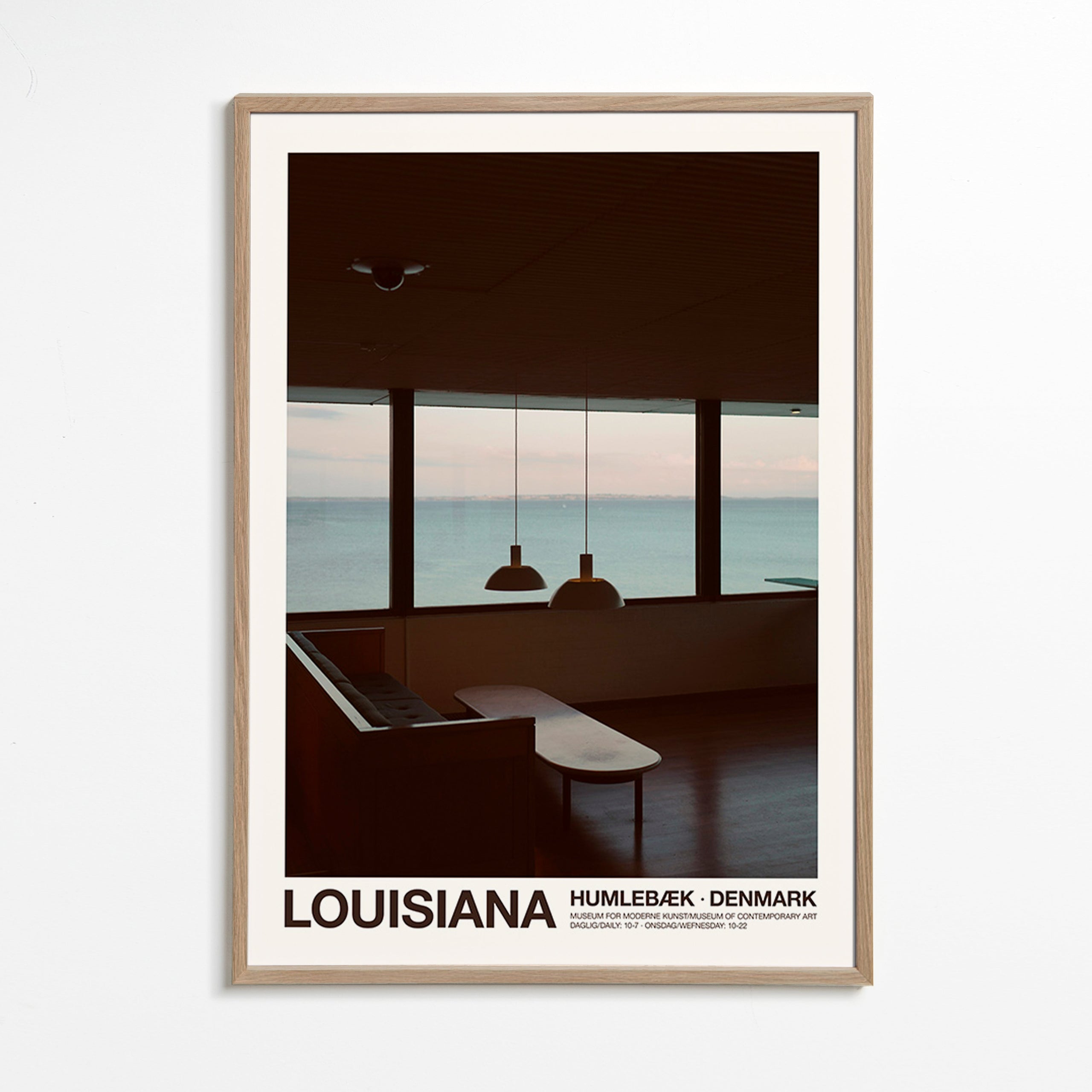 Quadro de cidades com vista para o mar