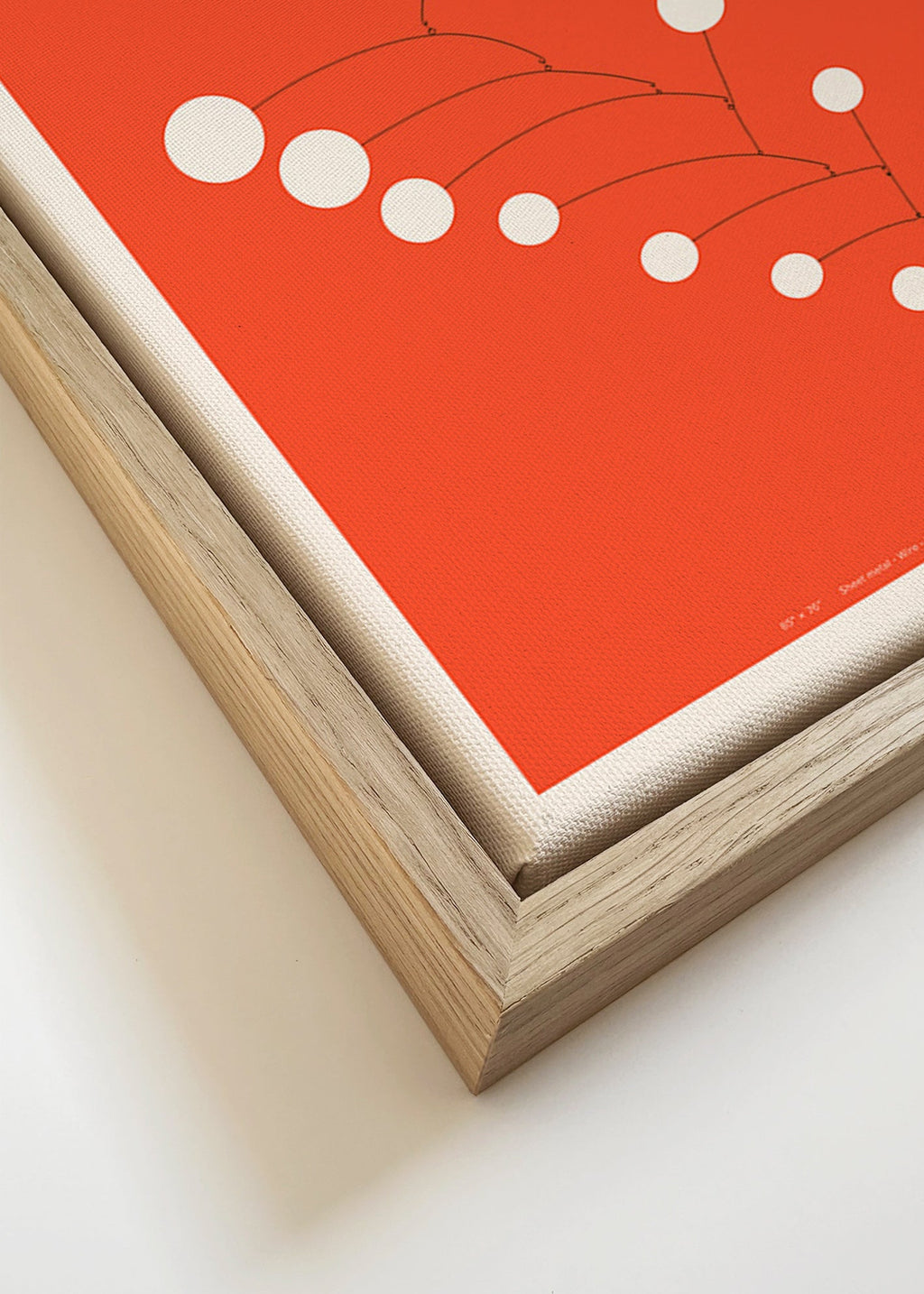 Obra abstrata móvel vermelha com círculos