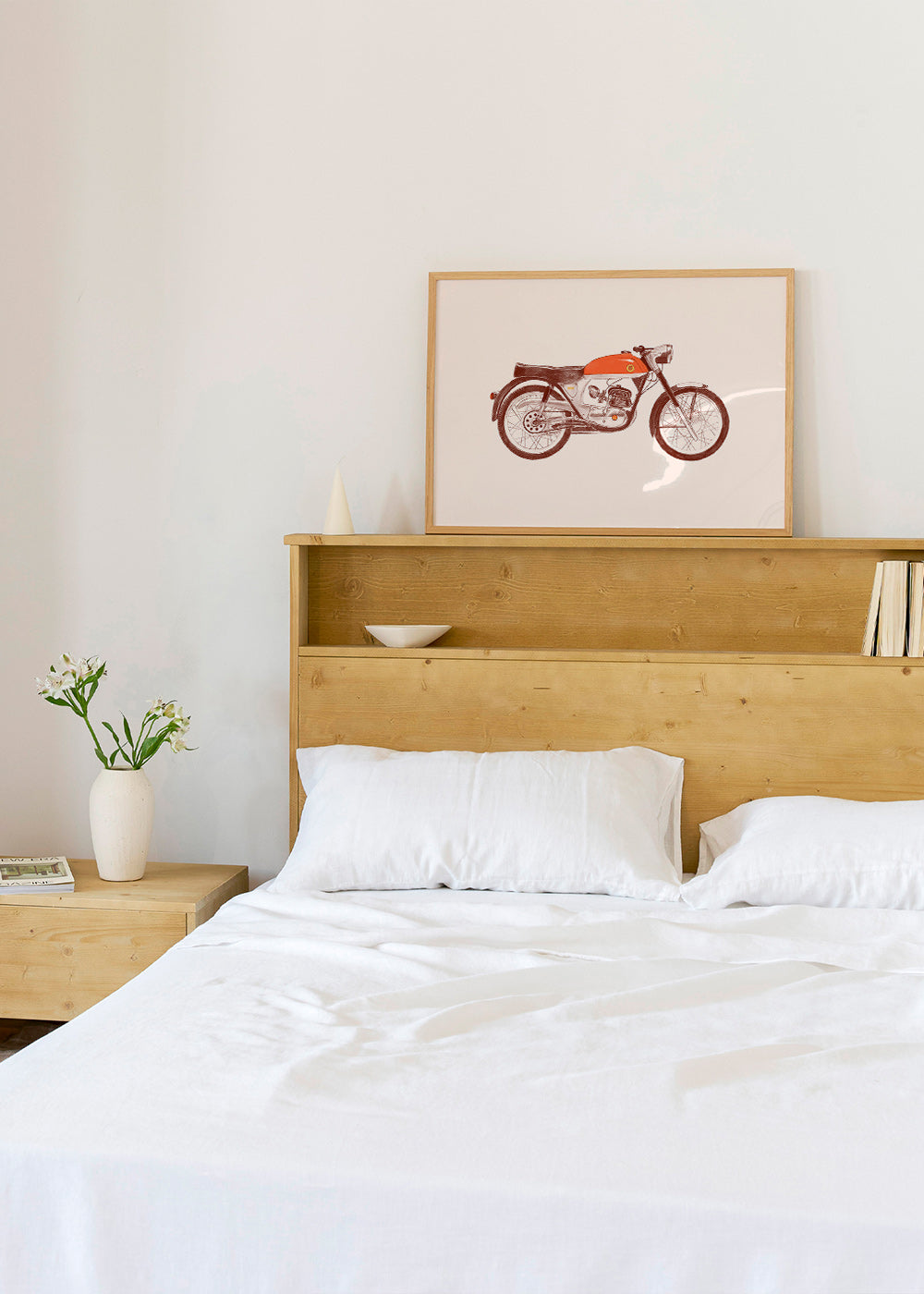 Estampa vintage moto vermelha ilustrada