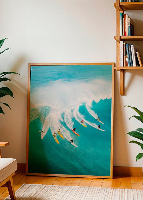 Arte desportiva: surfistas na crista da onda