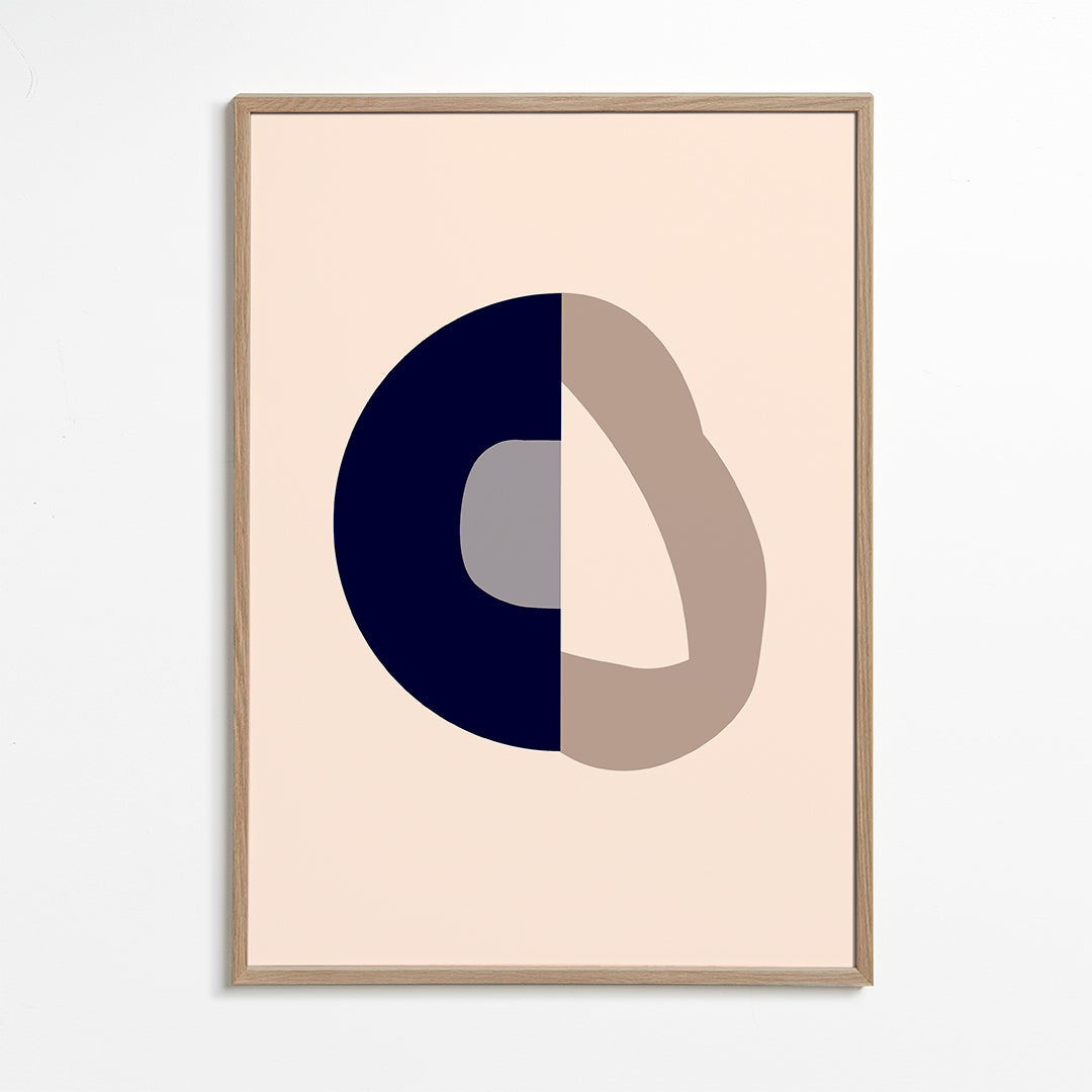 Quadro abstrato com arco azul e laço bege