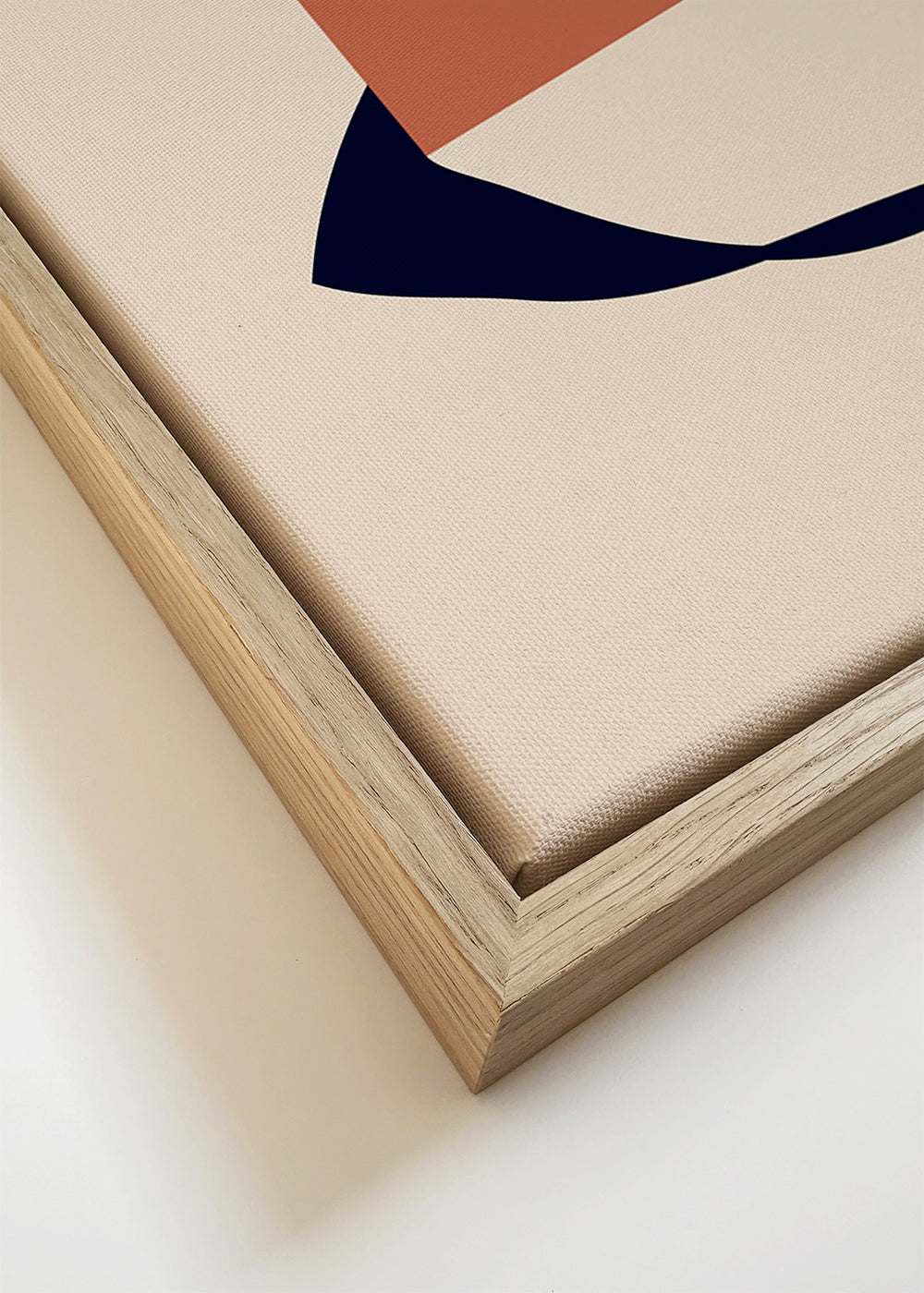 Poster geométrico com fita orgânica e blocos terracota
