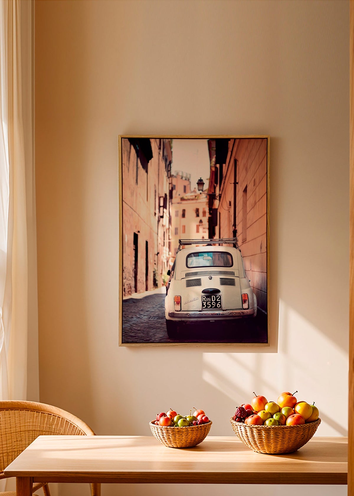 Arte para cozinha: carro clássico numa rua romana – Canvas2