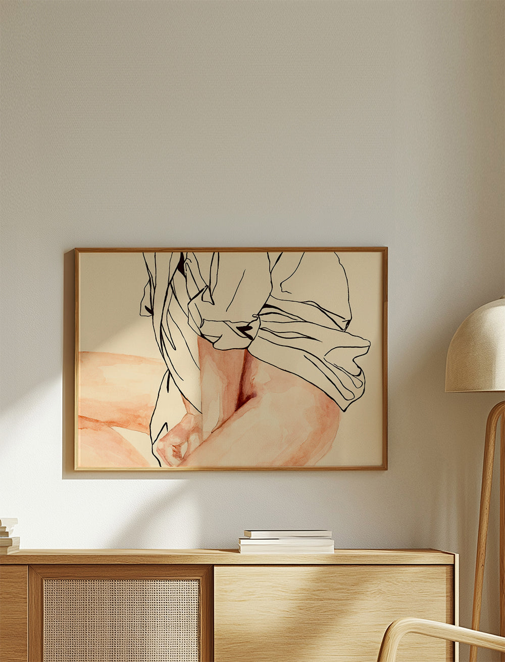 Ilustração figurativa feminina em tinta e aguarela