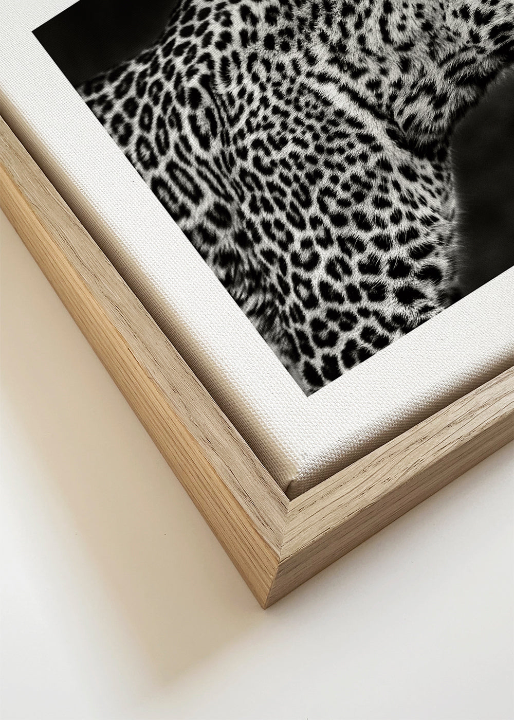 Quadro leopardo em perfil fotográfico