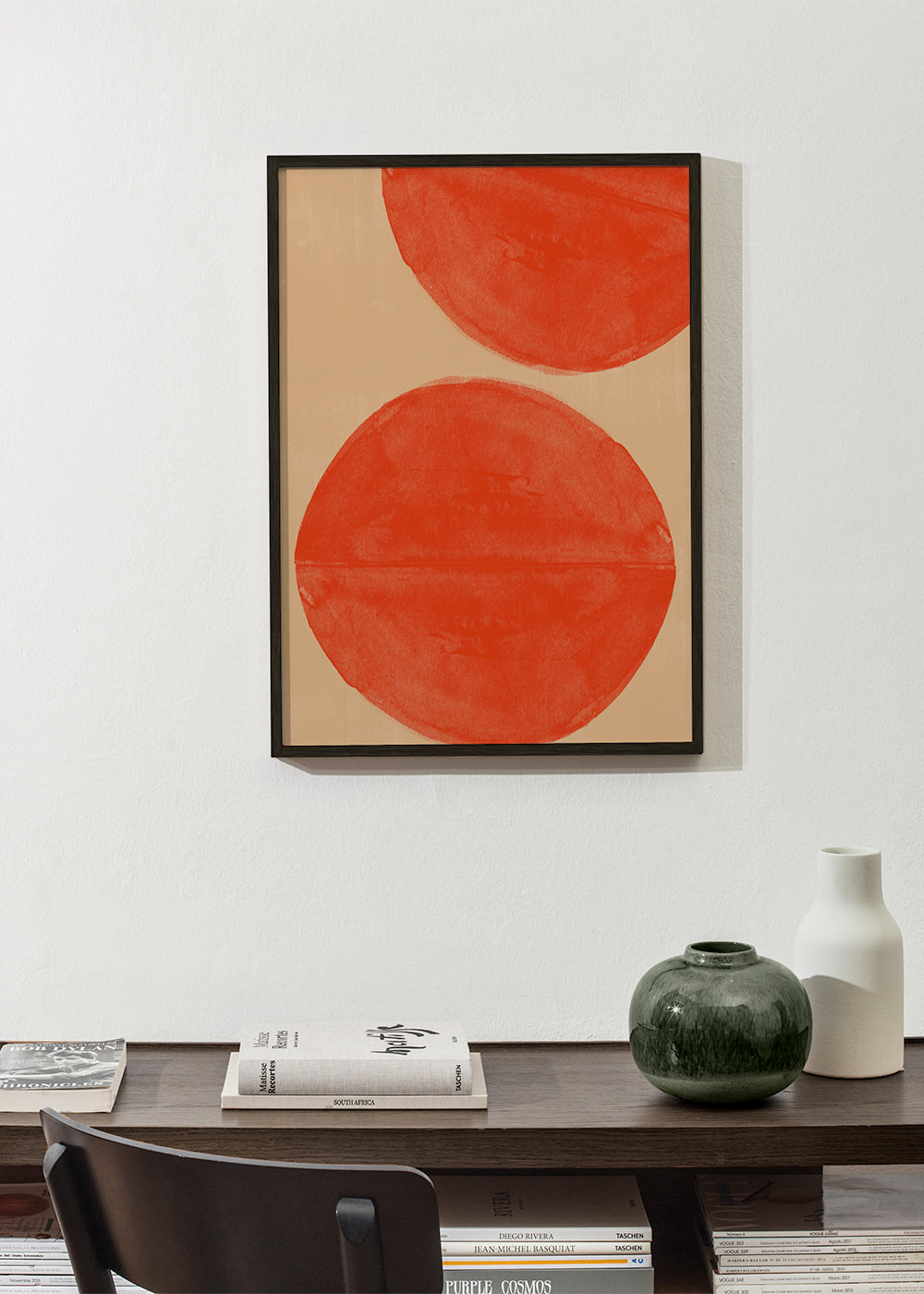Arte abstrata: círculos vermelhos sobre bege