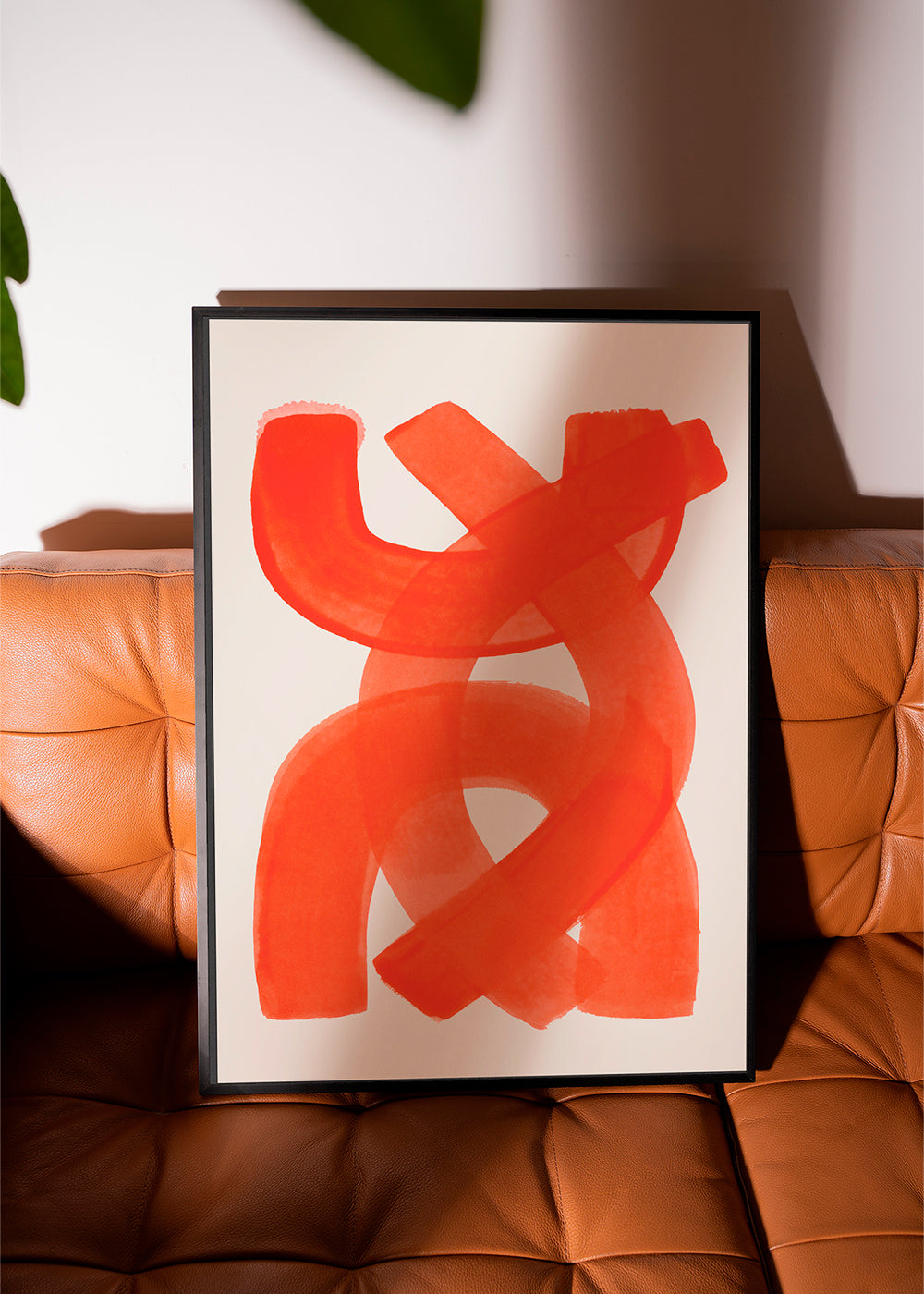 Quadro abstrato com pinceladas laranja
