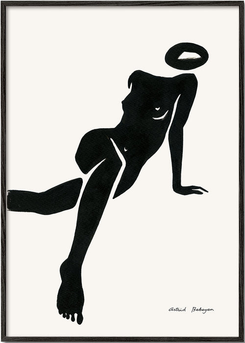 Arte em preto e branco com silhueta feminina reclinada