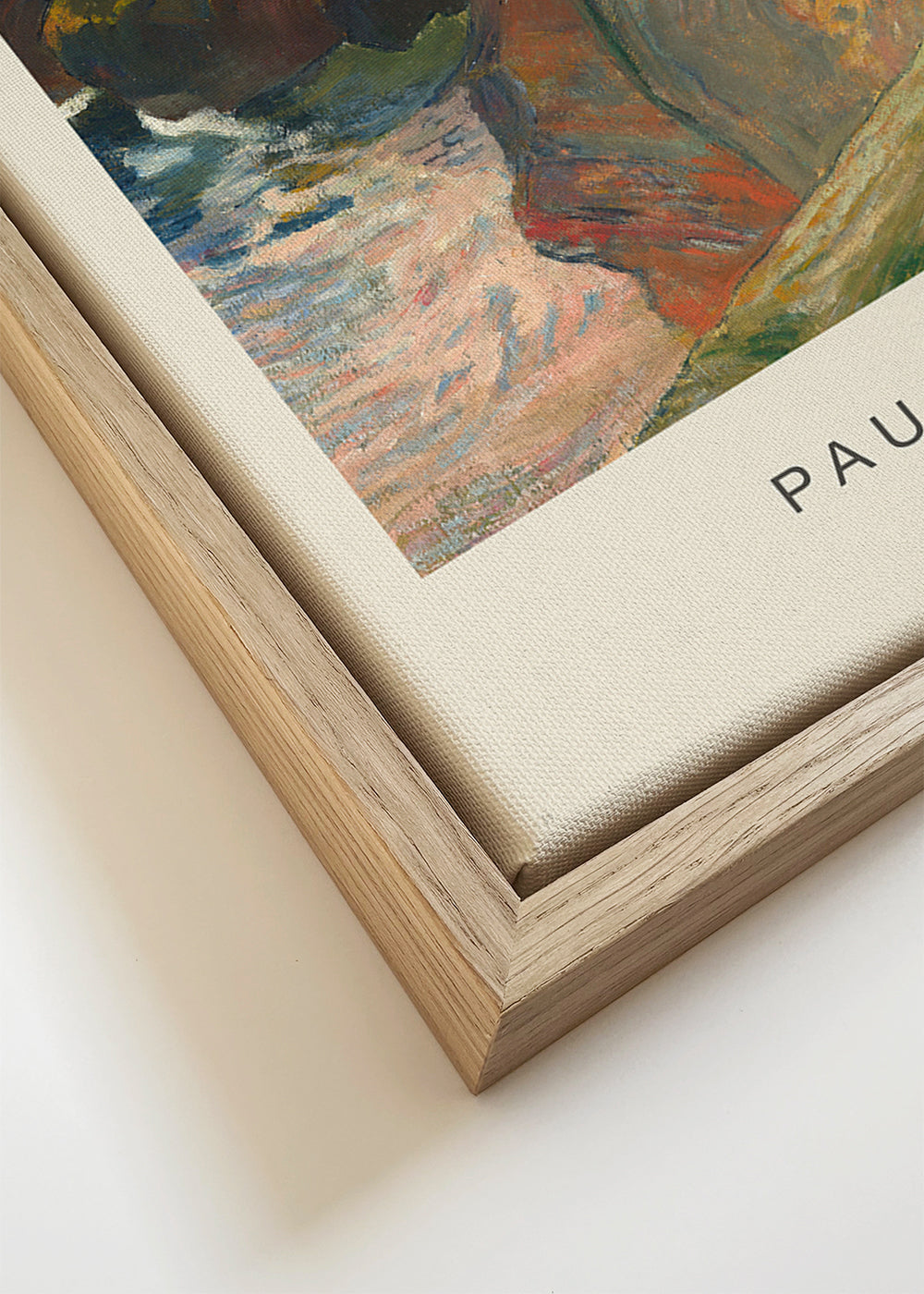 Arte paisagística: falésia colorida sobre o mar