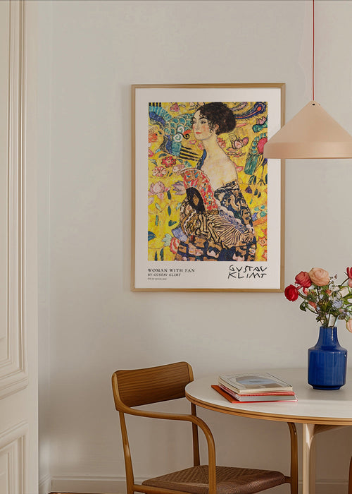 Quadro vintage mulher com leque