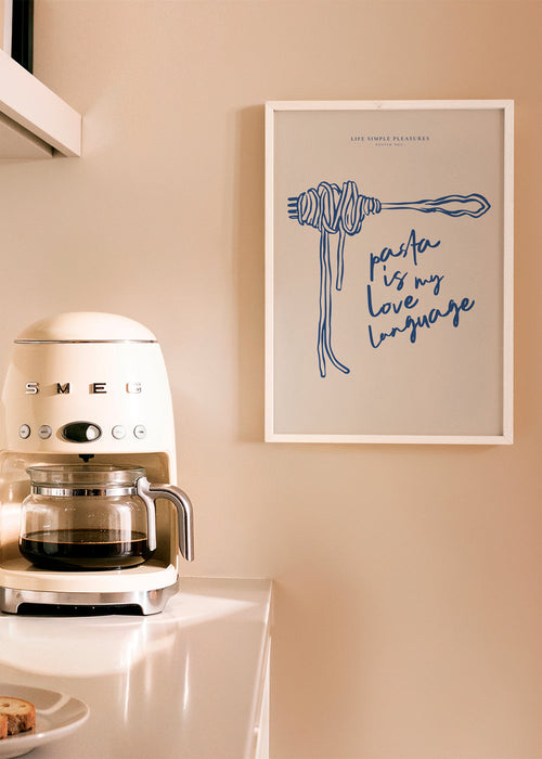 Arte para cozinha pasta e tipografia azul