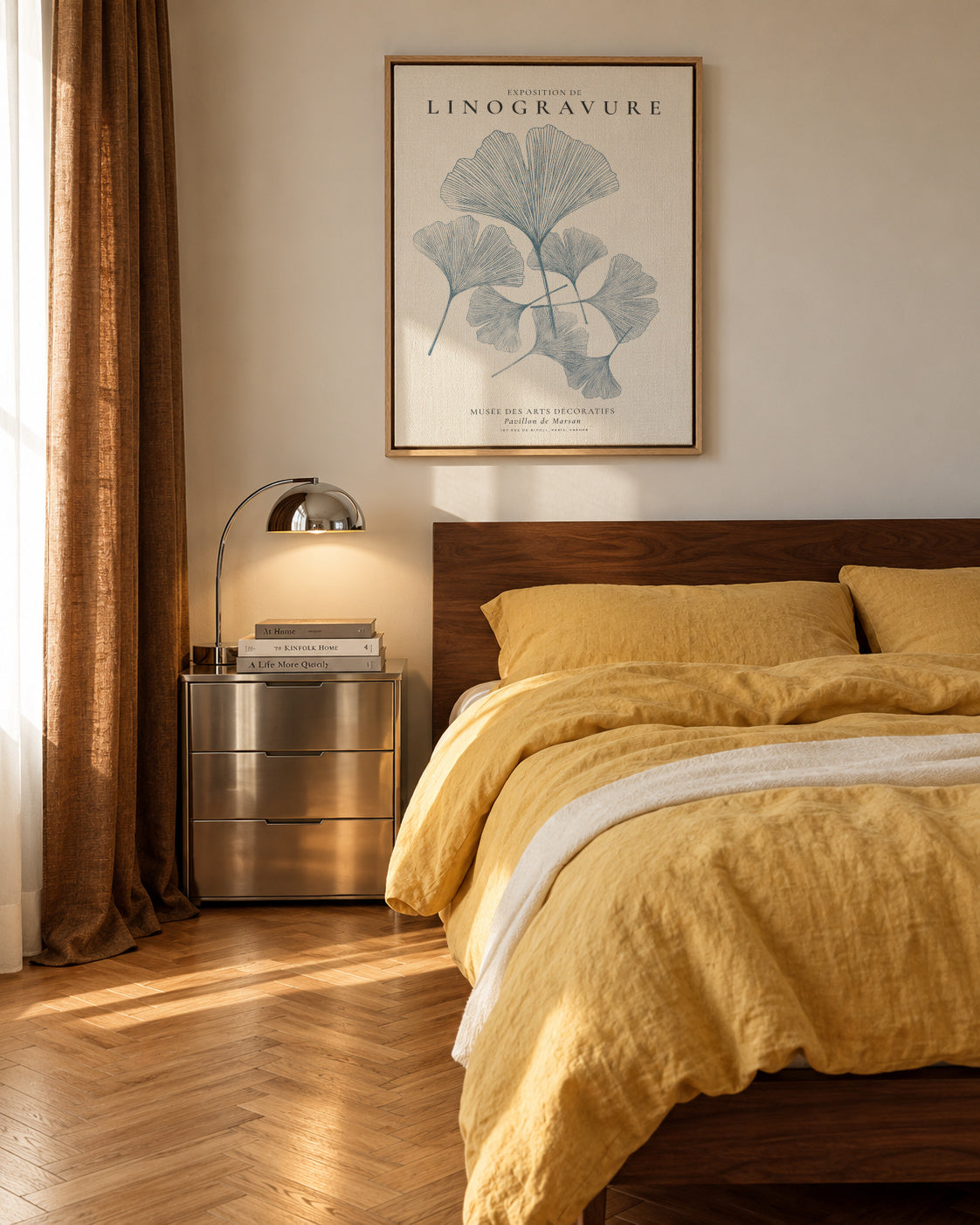 Exposition de linogravure, Ginkgo leaves - Framed canvas in an interior