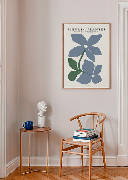 Estampa botânica flores azuis minimal