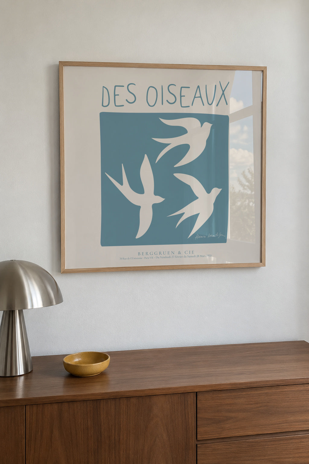 Henri Matisse,Des Oiseaux - SQUARE - Framed poster in an interior