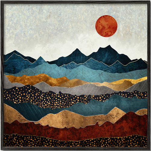 Quadro de paisagem com montanhas em camadas e sol âmbar
