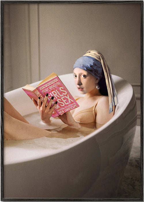 Fotografia de mulher na banheira a ler
