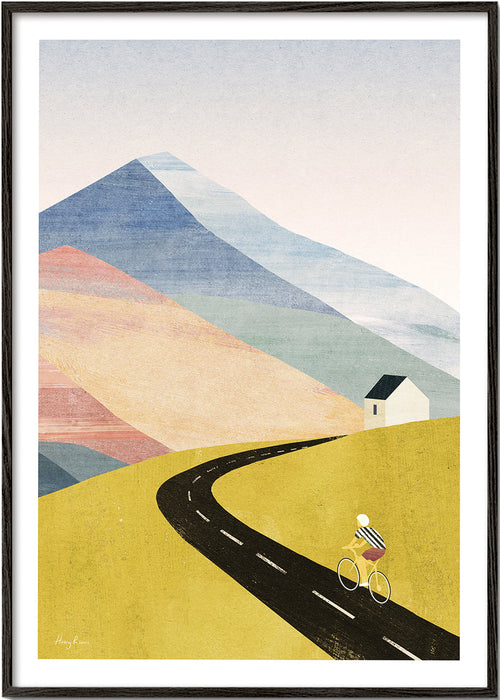 Arte paisagística com ciclista em estrada montanhosa