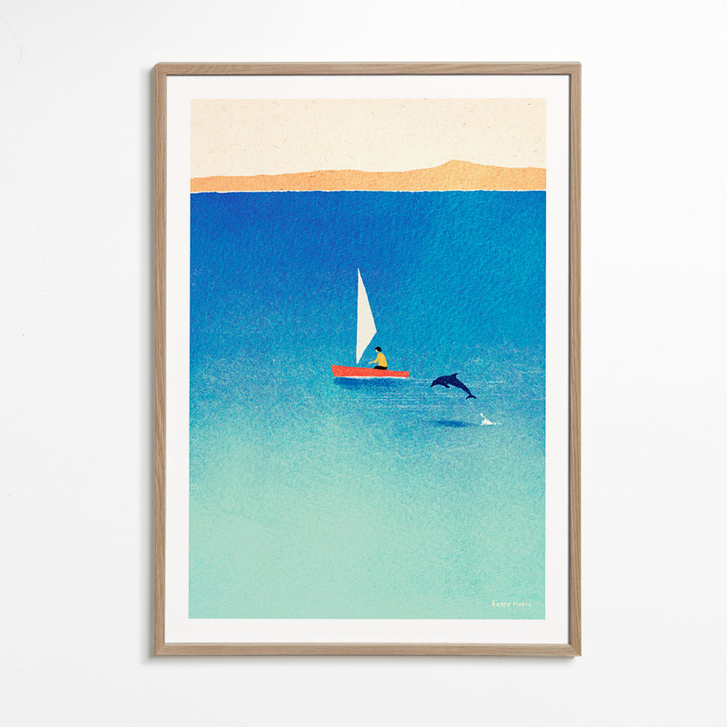 Quadro com delfim e veleiro no mar azul – Oak Frame