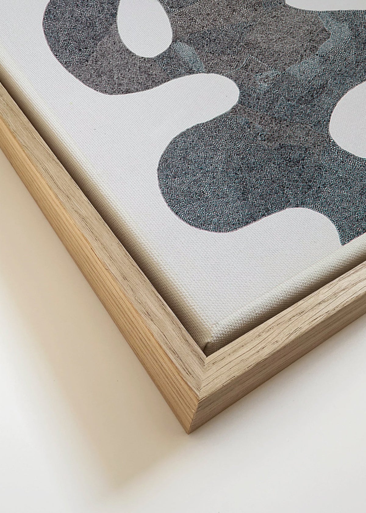Obra abstrata pontilhada de grande silhueta – Canvas detail