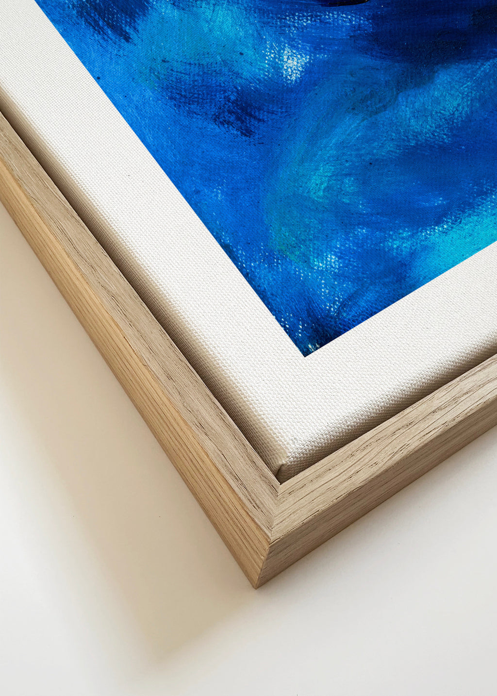 Her - Framed canvas detail