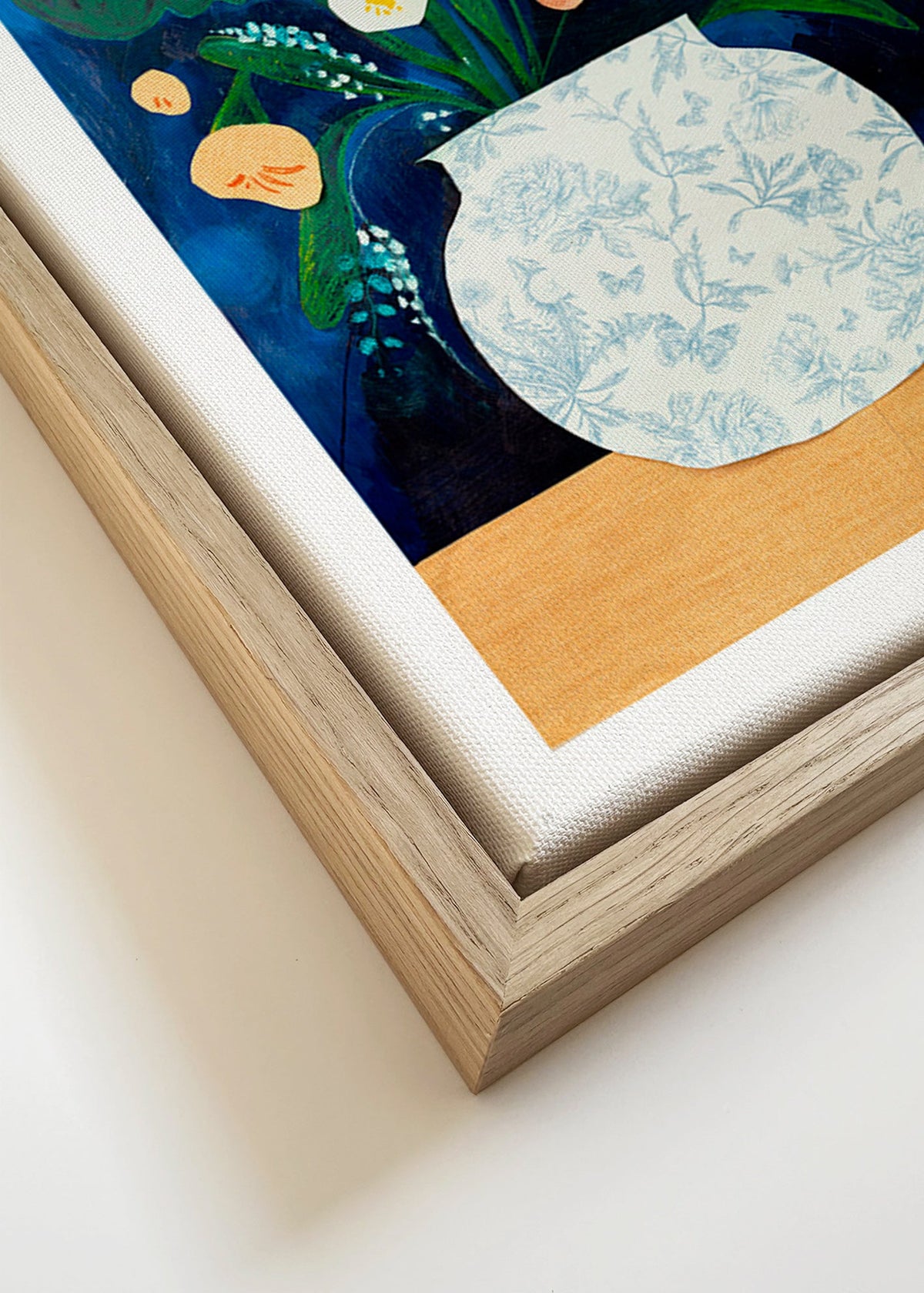 Estampa botânica com ramo em vaso – Canvas detail