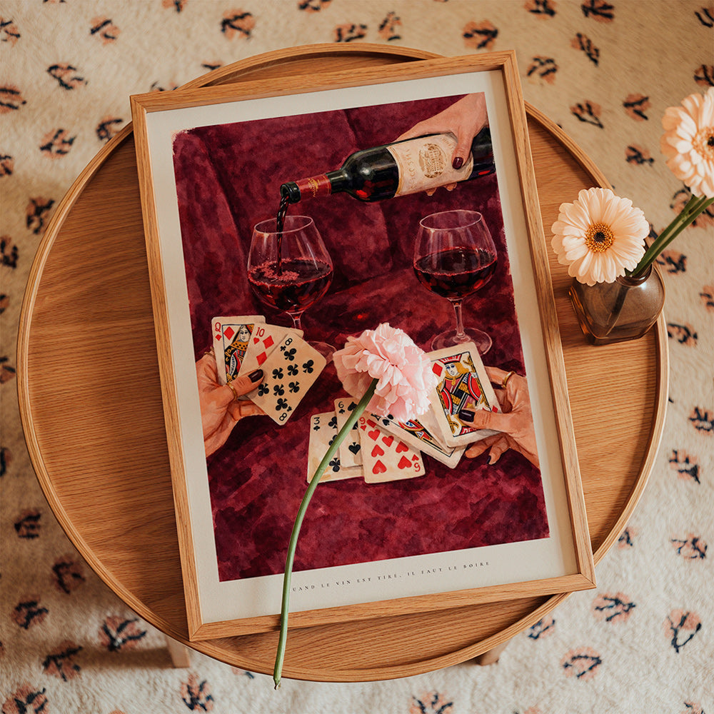 Arte para cozinha com cartas e vinho tinto