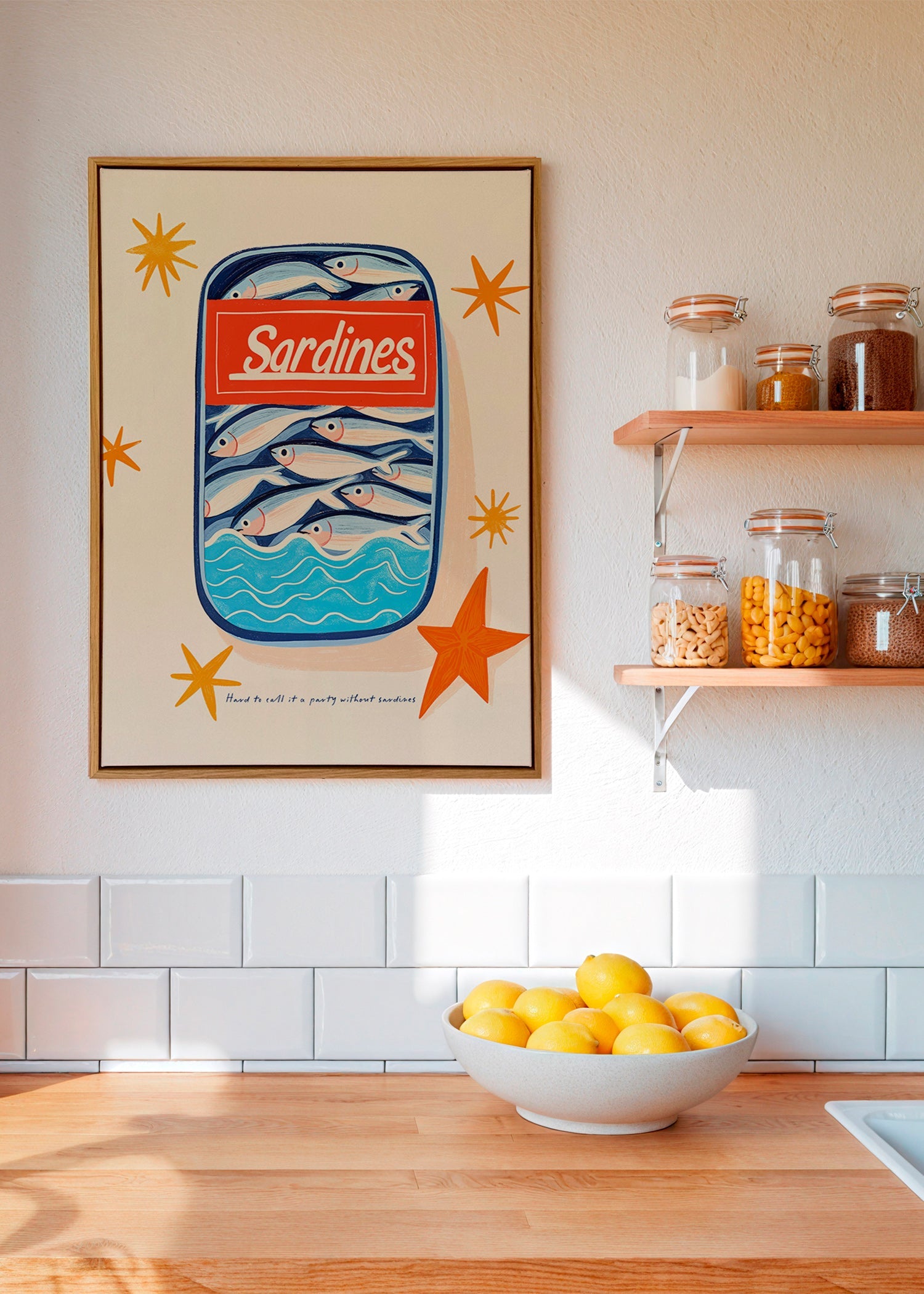 Arte para cozinha: lata de sardinhas ilustrada
