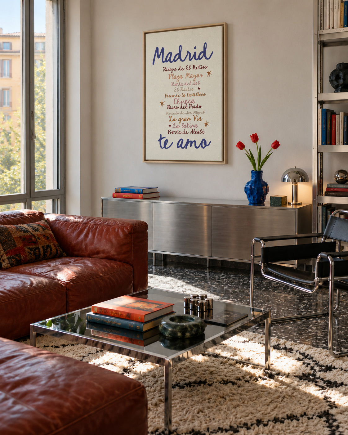 Madrid Te Amo - Framed canvas in an interior