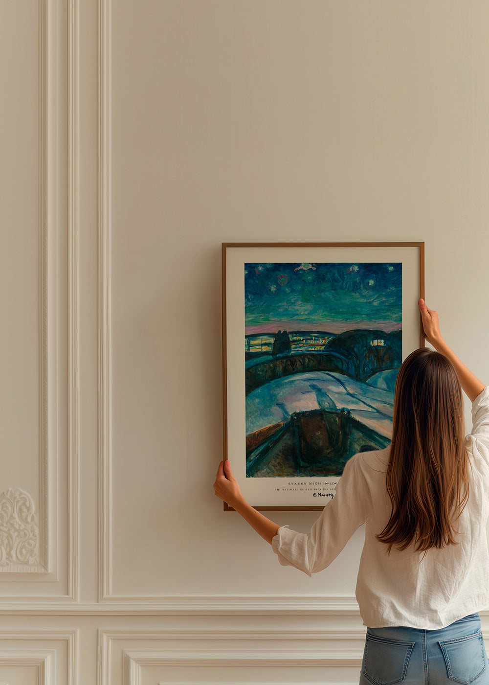Quadro paisagístico céu estrelado e colinas nevadas
