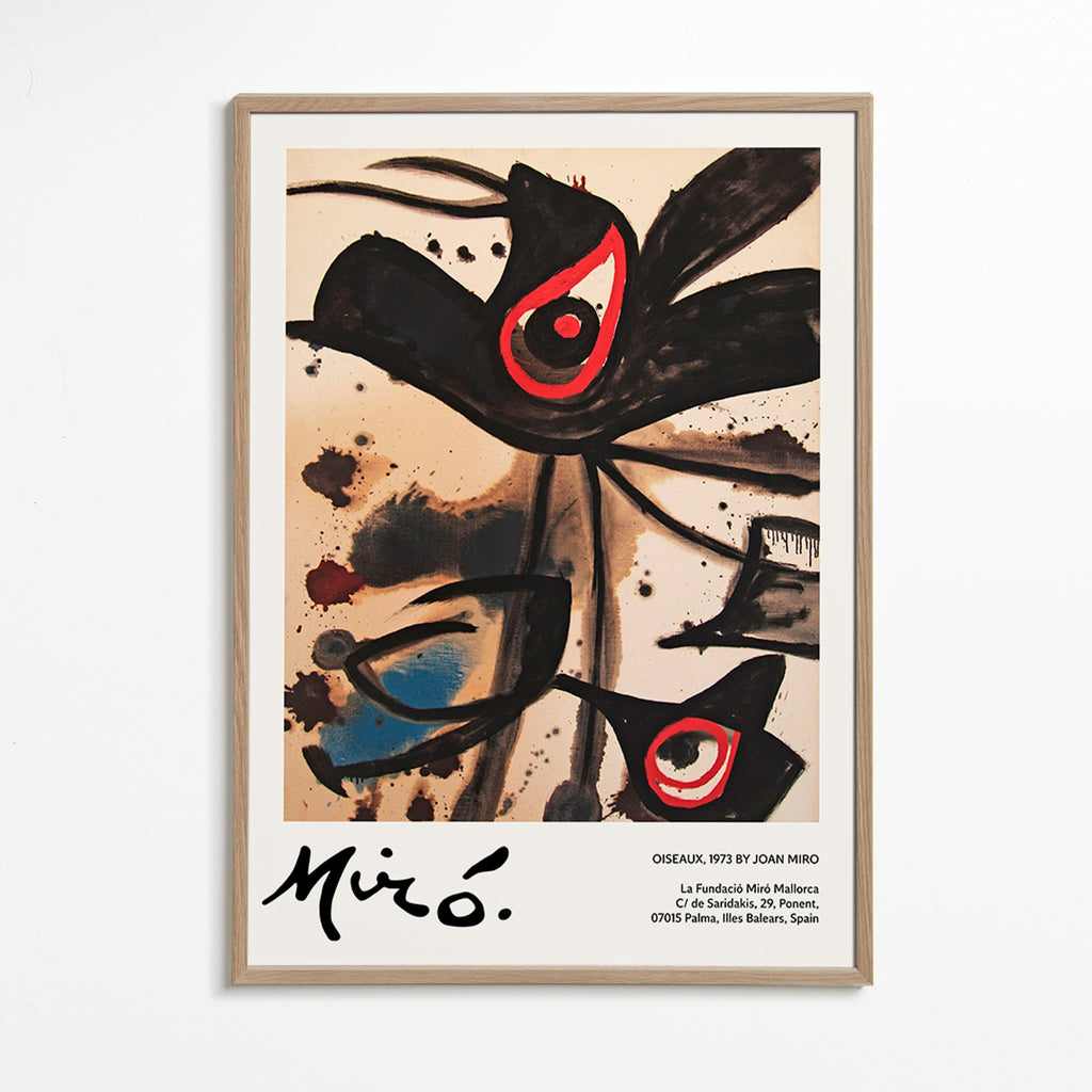 Obra abstrata com motivos de pássaros negros