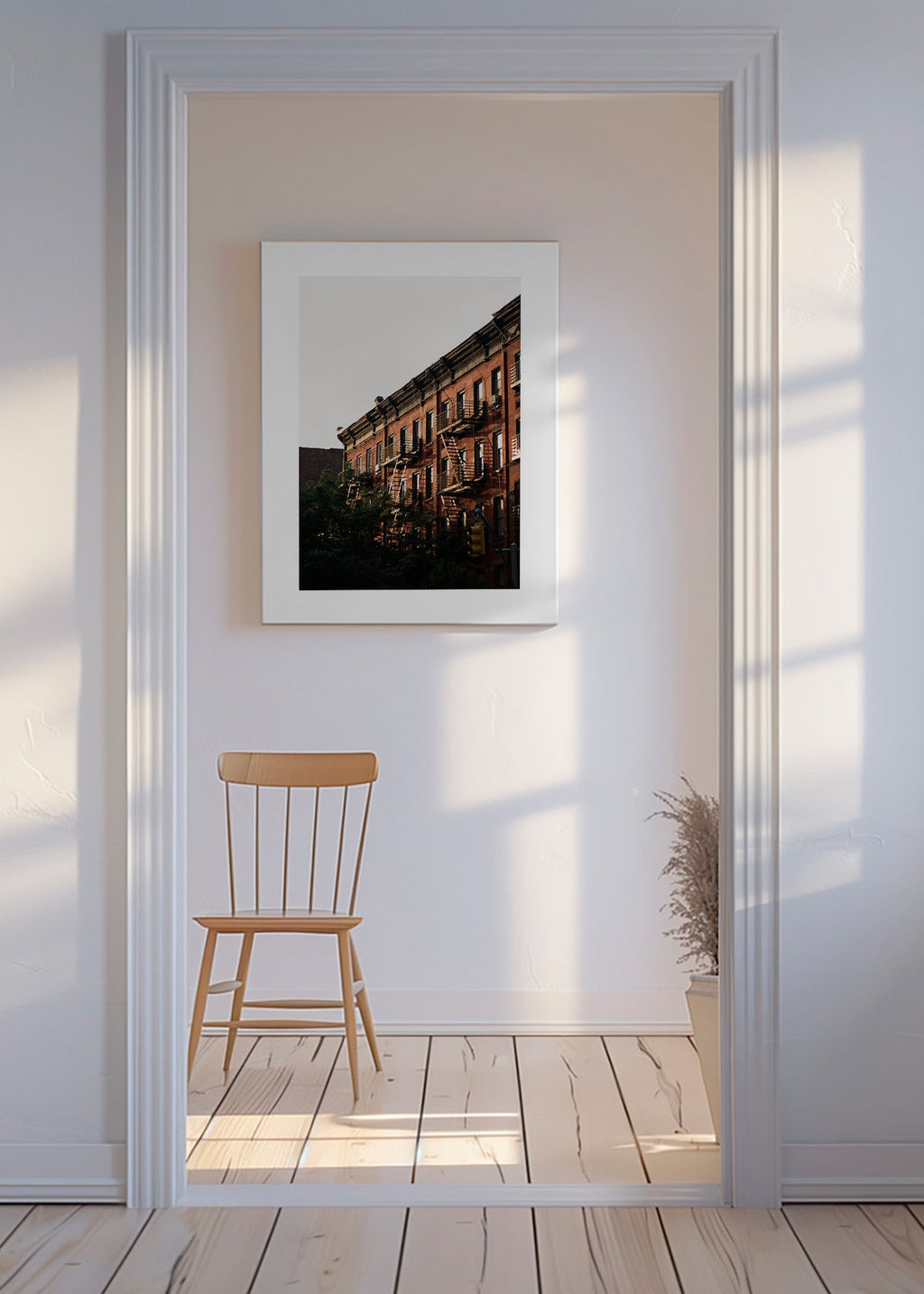 Quadro de cidades com fachadas de tijolo e escadas externas