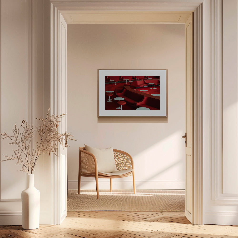 Fotografia lounge vermelha com assentos curvos
