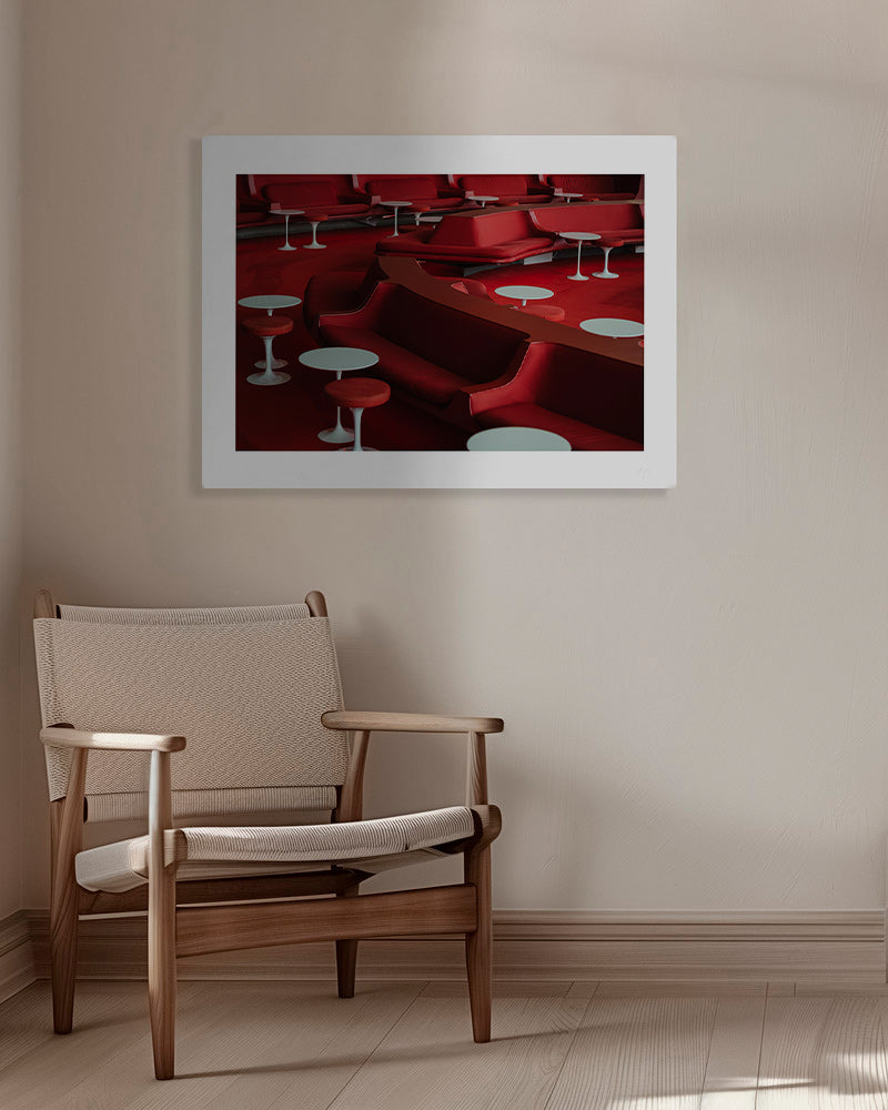 Fotografia lounge vermelha com assentos curvos