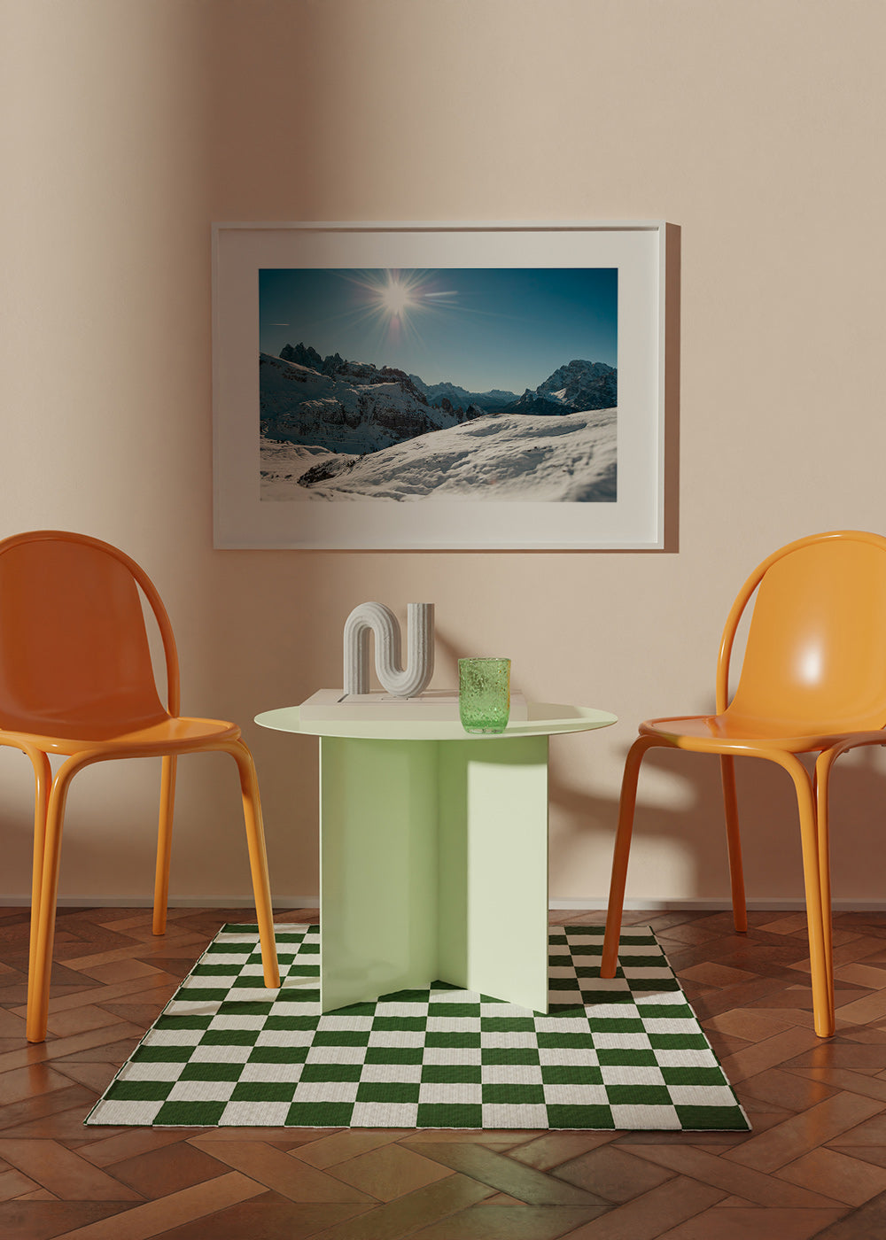 Quadro de paisagem: serra nevada com sol radiante
