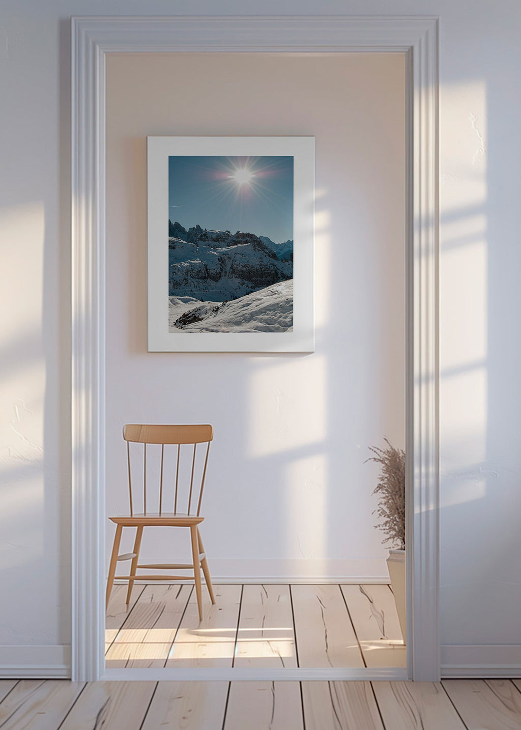 Arte paisagística: picos nevados sob o sol